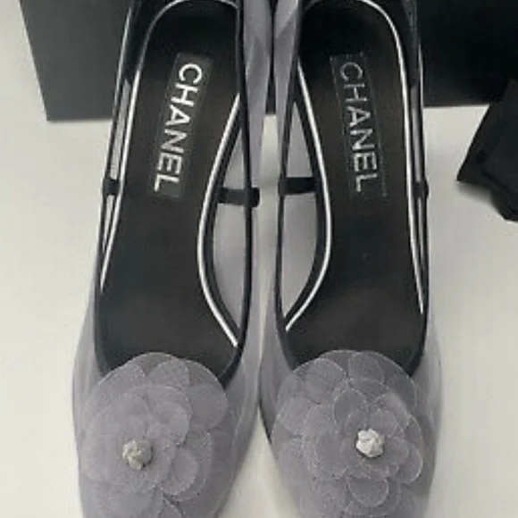 Chanel Mesh Heels - Picture 3 of 4